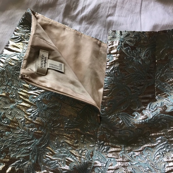 Forever 21 shorts - Picture 5 of 5